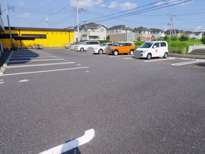 【駐車場】 | ピュアグレイン | 駐車場