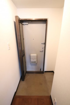 【玄関】 | グランパス富田林