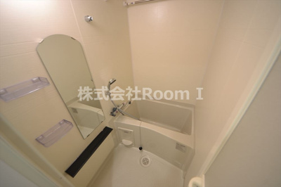 【浴室】 | プレサンス堺筋本町センティス | きれいなお風呂です