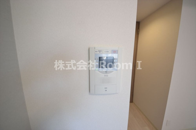 【セキュリティ】 | プレサンス堺筋本町センティス | モニターフォンです。