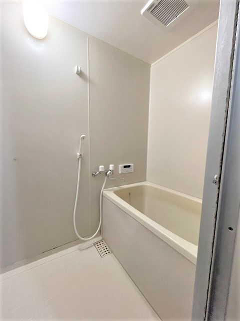 アスステージ赤津B棟の浴室