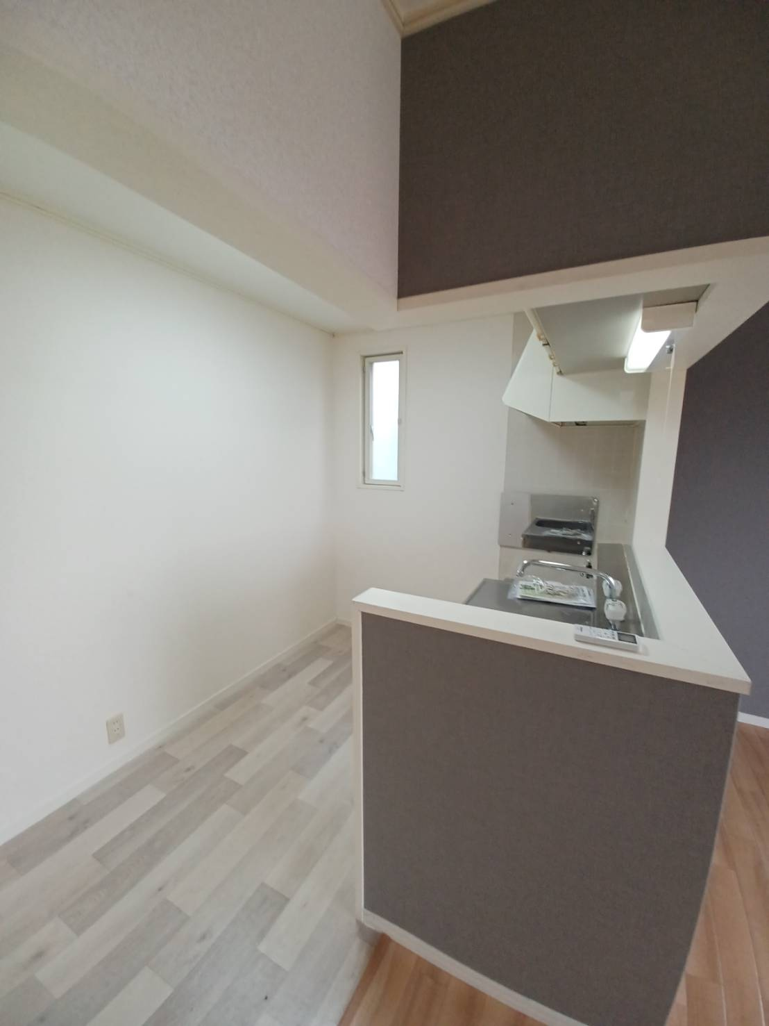 アスステージ赤津B棟のキッチン