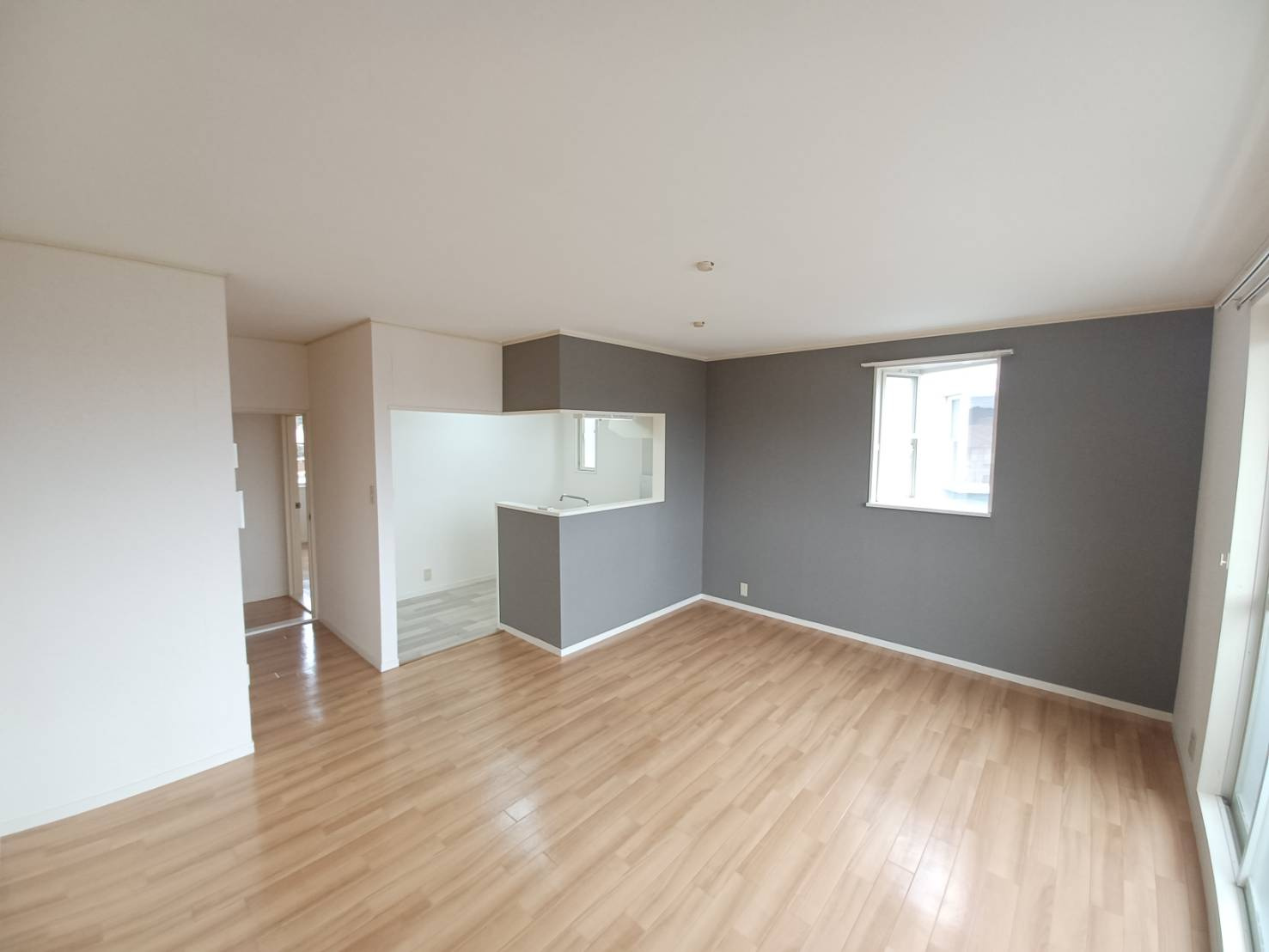 アスステージ赤津B棟の居間・リビング