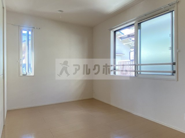 メゾンルレーヴの洋室