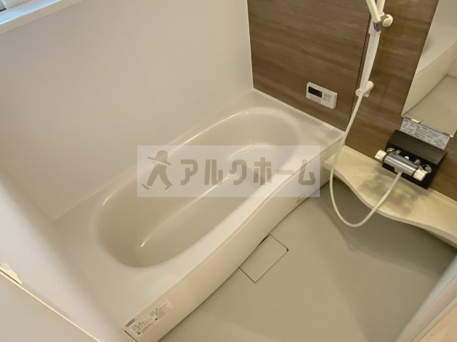メゾンルレーヴの浴室