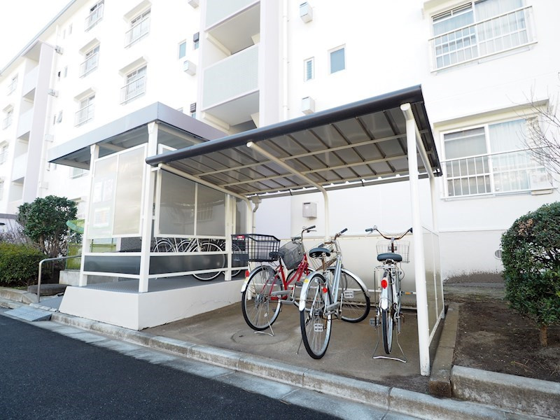 嬉しい屋根付き★