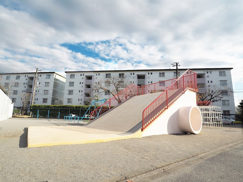 敷地内遊び場あり★