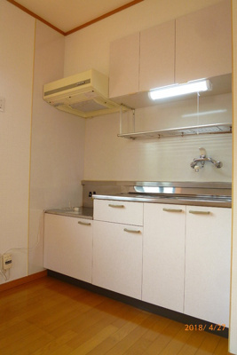 【キッチン】 | クローバー岡