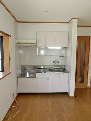 【キッチン】 | クローバー岡