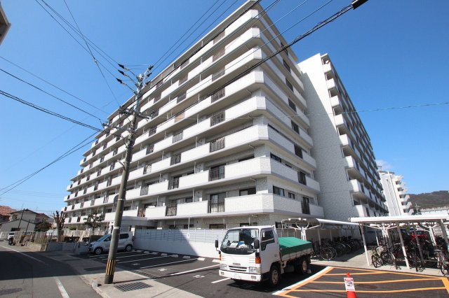 ライオンズマンション二日市第2の外観