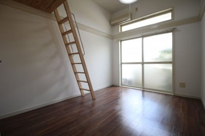 【洋室】 | ロワール青江