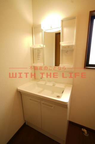 グリーンコーポ浪打【キャッシュバック対象物件】の独立洗面台|独立洗面台、朝の身支度には欠かせません