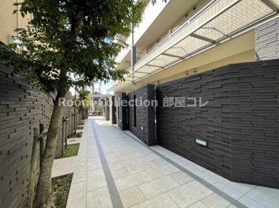 【エントランス】 | モアグレース森本