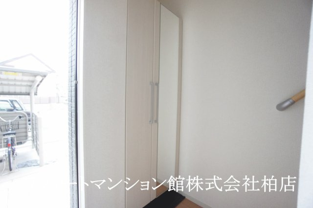 オルム・アルページュの玄関