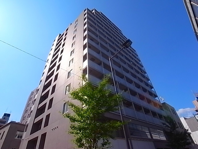 ノベラ海岸通の外観