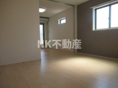 【居間・リビング】 | フジパレス河内花園（河内花園賃貸） | ダイニングです