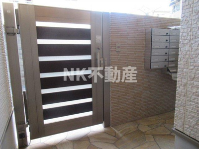 【ロビー】 | フジパレス河内花園（河内花園賃貸） | 敷地内です