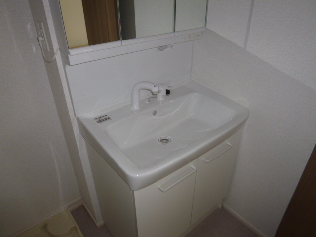 スノーの洗面所|洗髪洗面化粧台