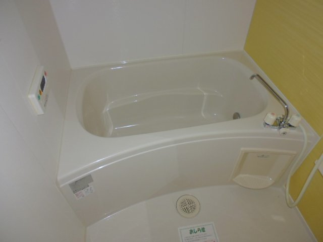 ヴィラージュ弐番館の浴室