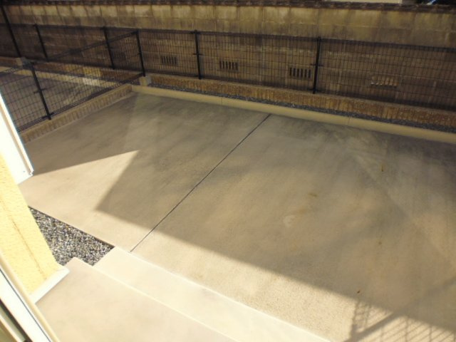 ヴィラージュ弐番館の庭|専用庭