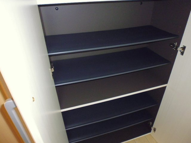 ヴィラージュ弐番館の収納|シューズボックス