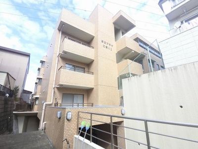 【外観】 | 【売主直売】朝日プラザ二俣川Ⅱ | 総戸数２６戸、１９９２年３月築、管理人は日勤勤務につき管理体制良好です♪