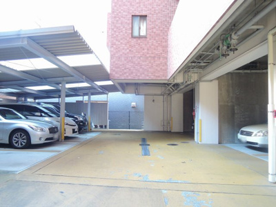 【駐車場】 | ダイアパレス横浜阪東橋 | 平置き駐車場です。