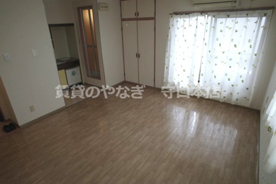 【洋室】 | ロイヤルオークス滝井