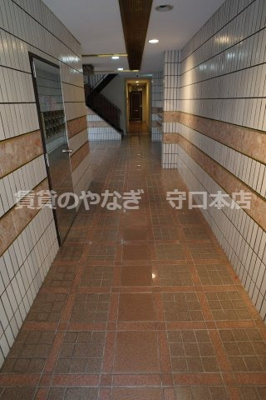 【エントランス】 | ロイヤルオークス滝井