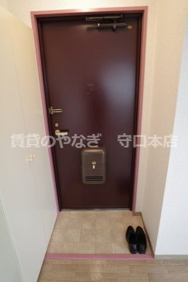 【玄関】 | ロイヤルオークス滝井