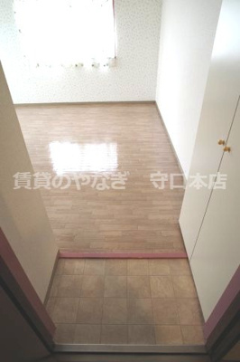 【玄関】 | ロイヤルオークス滝井