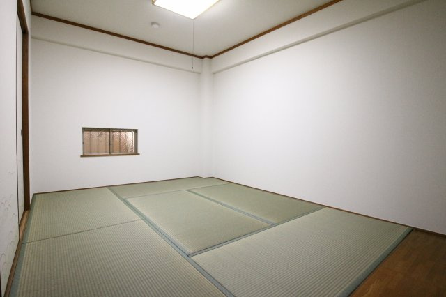 リードサザン霞ヶ丘の和室