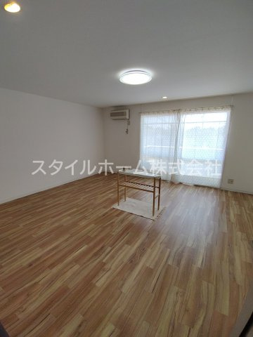 【居間・リビング】 | サンコーポ山田　E | 別部屋写真です。