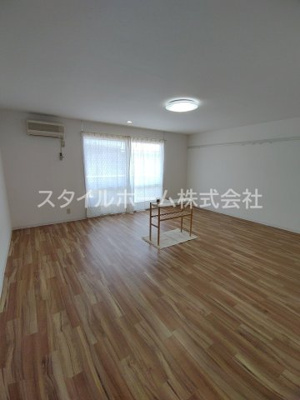 【居間・リビング】 | サンコーポ山田　E | 別部屋写真です。