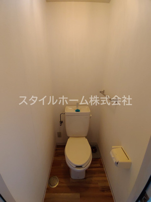 【トイレ】 | サンコーポ山田　E | 別部屋写真です。