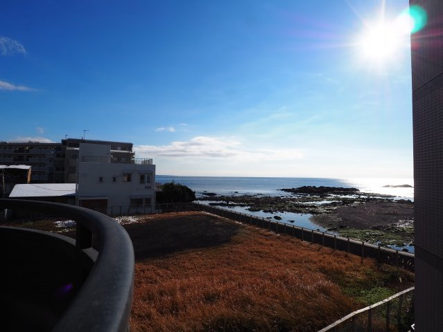 マイキャッスル葉山 3f部分オーシャンビュー 海近くの海側物件 屋上 周辺交通量少なめ フローリング リノベーション 湘南でマンションなどの不動産売買なら湘南海辺不動産 マイキャッスル葉山 3f部分オーシャンビュー 海近くの海側物件 屋上 周辺交通量少なめ フローリング リノベーション 湘南でマンションなどの不動産売買なら湘南海辺不動産