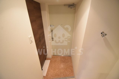 【玄関】 | Luxe新大阪南 | ゆったりとした玄関です