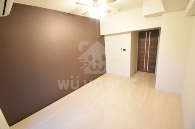 【洋室】 | Luxe新大阪南 | ゆったりした洋室です