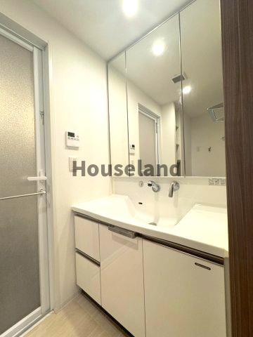 シャルマンフジ和歌山駅前グランピークの洗面所