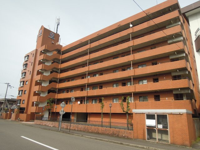 信開ドムス松本の外観