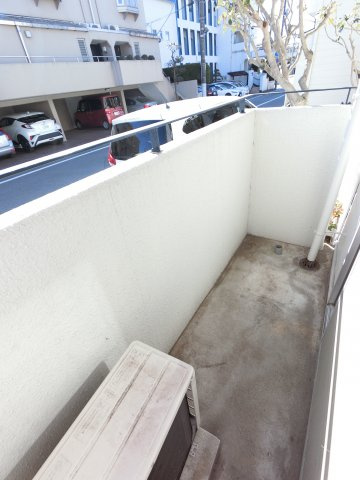 【バルコニー】