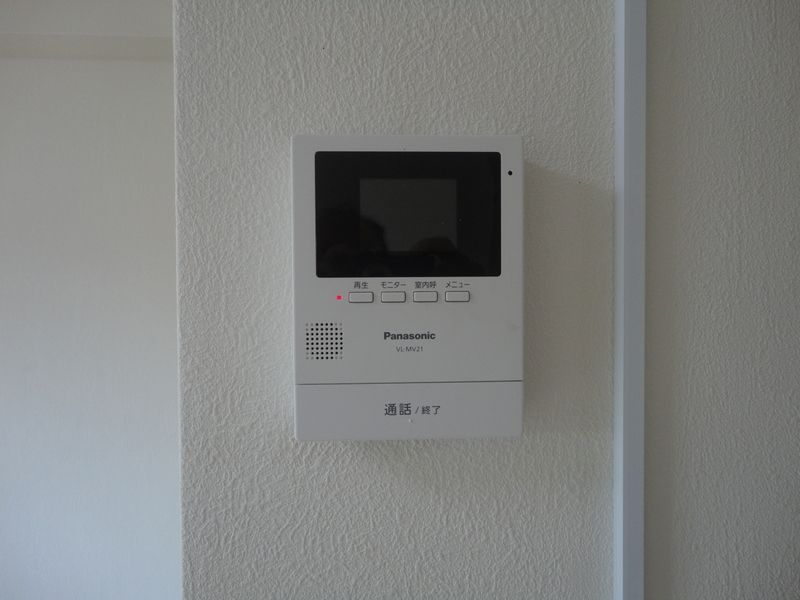 アメニティⅡのセキュリティ|モニター付きインターホンなので、おひとり暮らしの方も安心！
