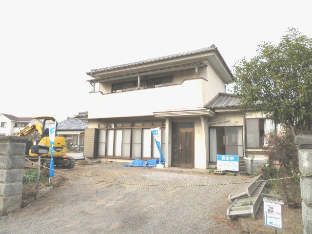 佐波郡玉村町大字福島　中古住宅の外観|リフォーム中　2022.1撮影