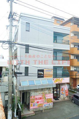 アザレアハイツ蒲池【キャッシュバック対象物件】の外観|落ち着いた雰囲気の外観です