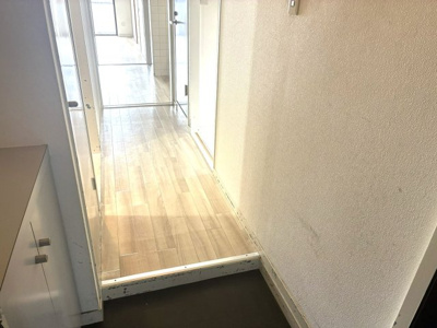 【玄関】 | 鳩ヶ谷ヒルズ