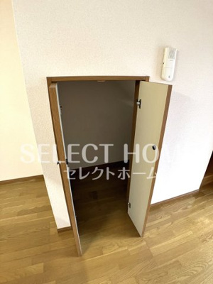  | フルハウス