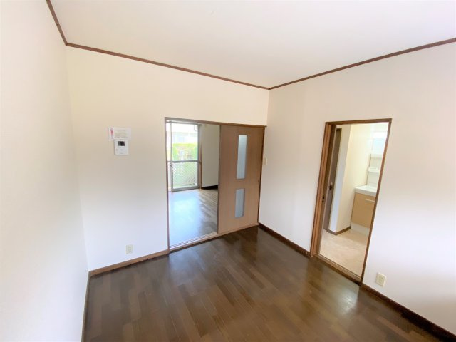 半田コーポＡ棟B棟の居間・リビング