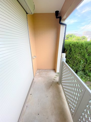 半田コーポＡ棟B棟のバルコニー
