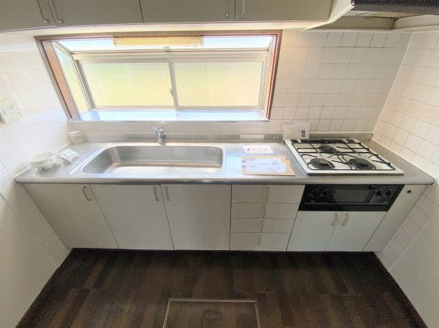 半田コーポＡ棟B棟のキッチン
