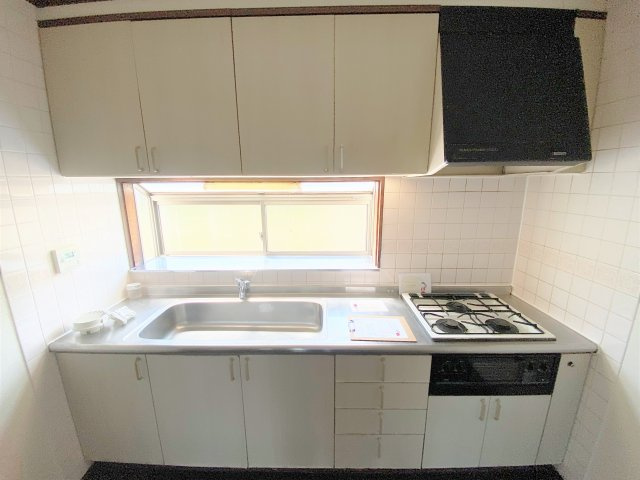 半田コーポＡ棟B棟のキッチン